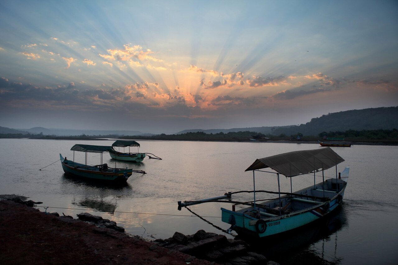 Tarkarli Beach Scuba Watersports
